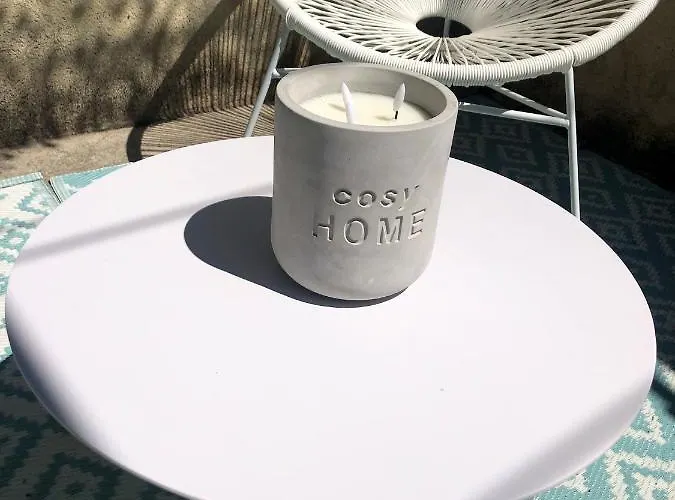 Maison Authentique A Avec Terrasse, Air Conditionne. * Montfrin